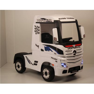   Rivertoys Mercedes-Benz Actros 4WD   HL358