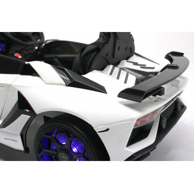   Rivertoys Lamborghini Aventador SVJ