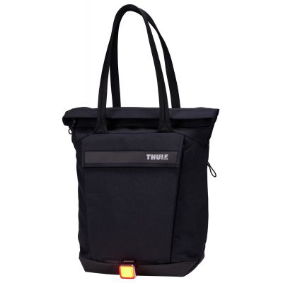 - Thule Paramount Tote 22L