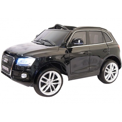   Rivertoys Audi Q5  