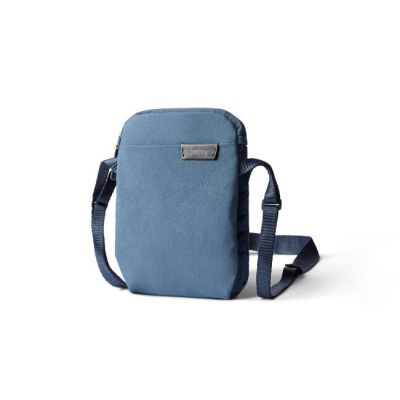    Bellroy City Pouch - Marine Blue