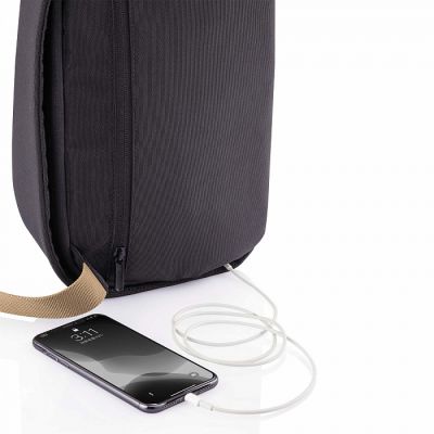     9.7" XD Design Bobby Sling